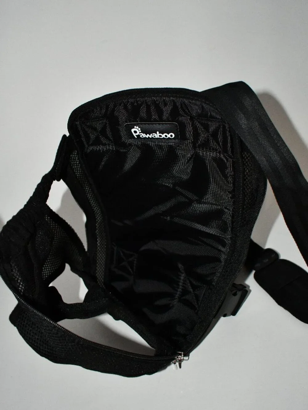 Pawaboo Pet Front Carrier Backpack Size: MEDIUM Dog Cat Hands-Free Travel Carrie